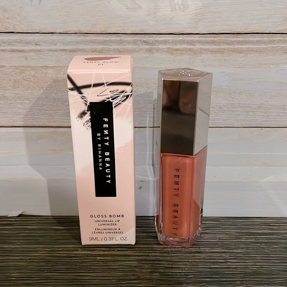 Fenty Beauty Gloss Bomb